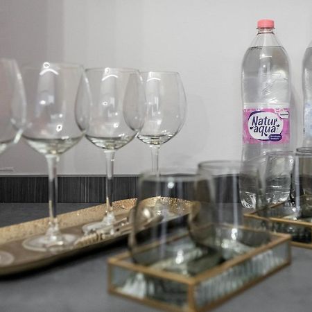 Stunning Apartment In The Hearth Of บูดาเปสต์ ภายนอก รูปภาพ