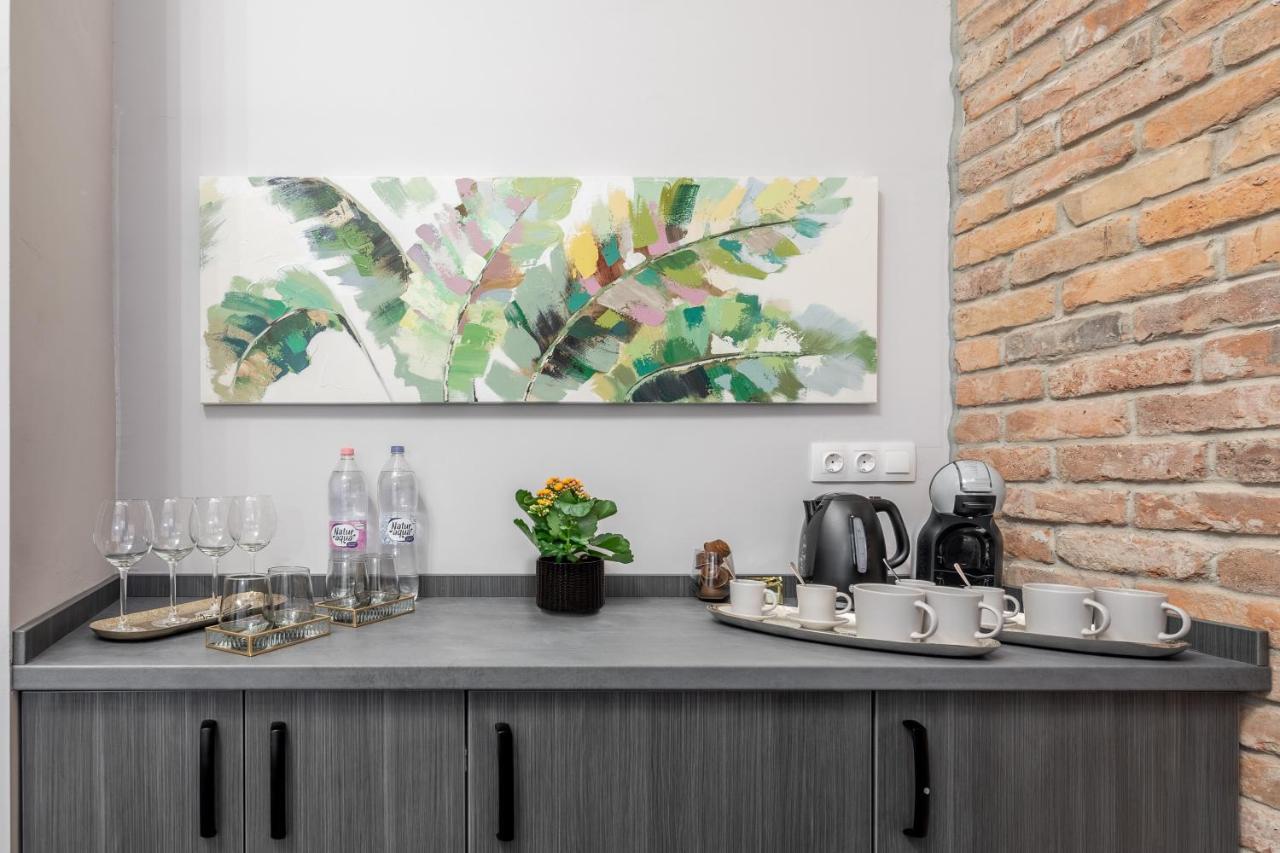 Stunning Apartment In The Hearth Of บูดาเปสต์ ภายนอก รูปภาพ