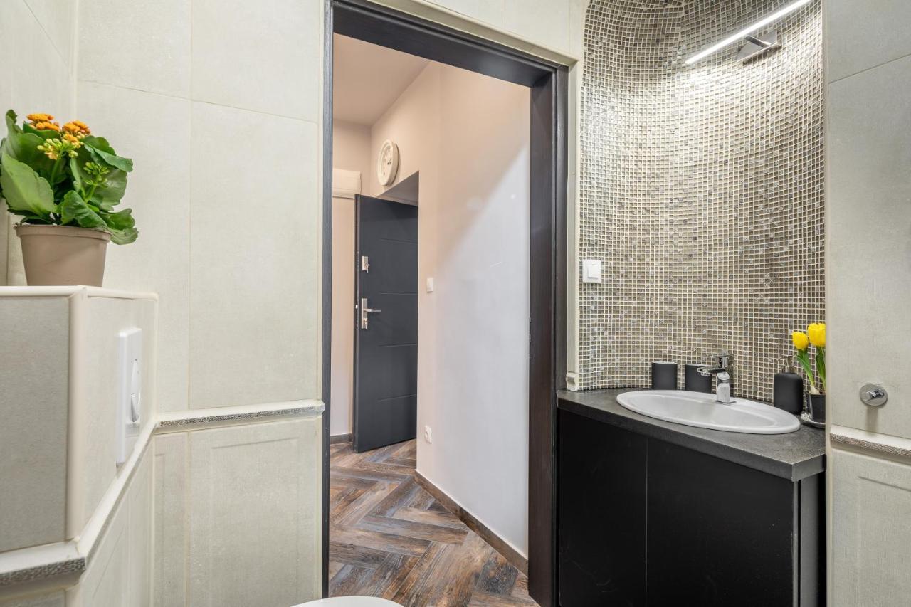 Stunning Apartment In The Hearth Of บูดาเปสต์ ภายนอก รูปภาพ